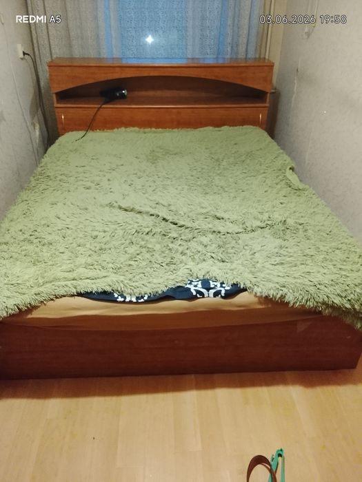 Кровать двуспальная