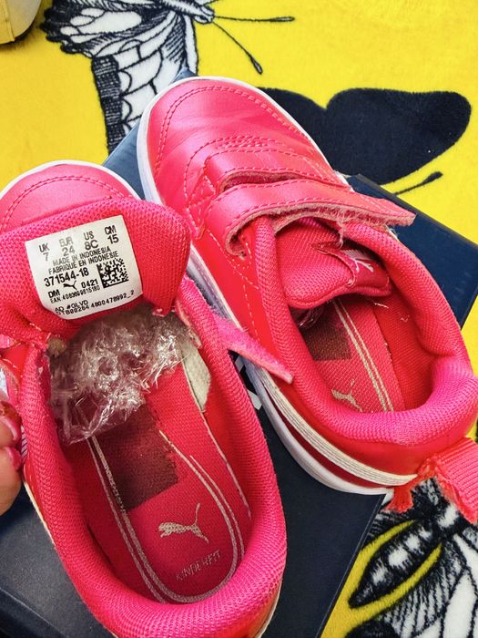 Adidasi fuxia puma fetita 24