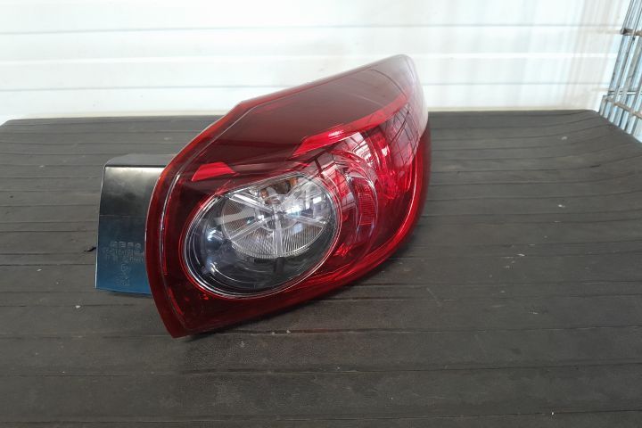 Lampa / Tripla stop dreapta pe aripa B45A-51-150 B45A-51-150 Mazda 3