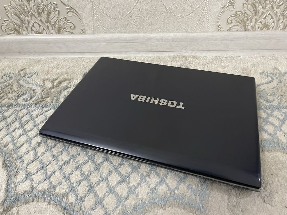 Продам ноутбук Toshiba Satelite r835