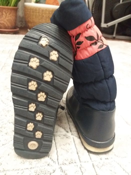 Зимние сапоги на девочку