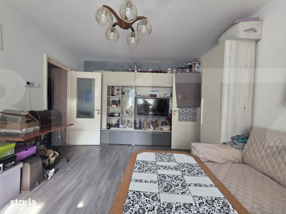 Apartament luminos cu 2 camere, etaj intermediar