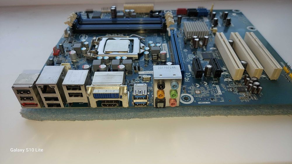 Материнская плата Intel DH67CL