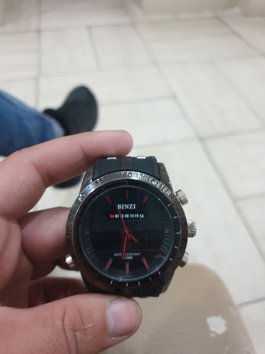 Продам хорошие часы