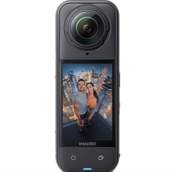 Insta360 X5 impecabil + accesorii originale