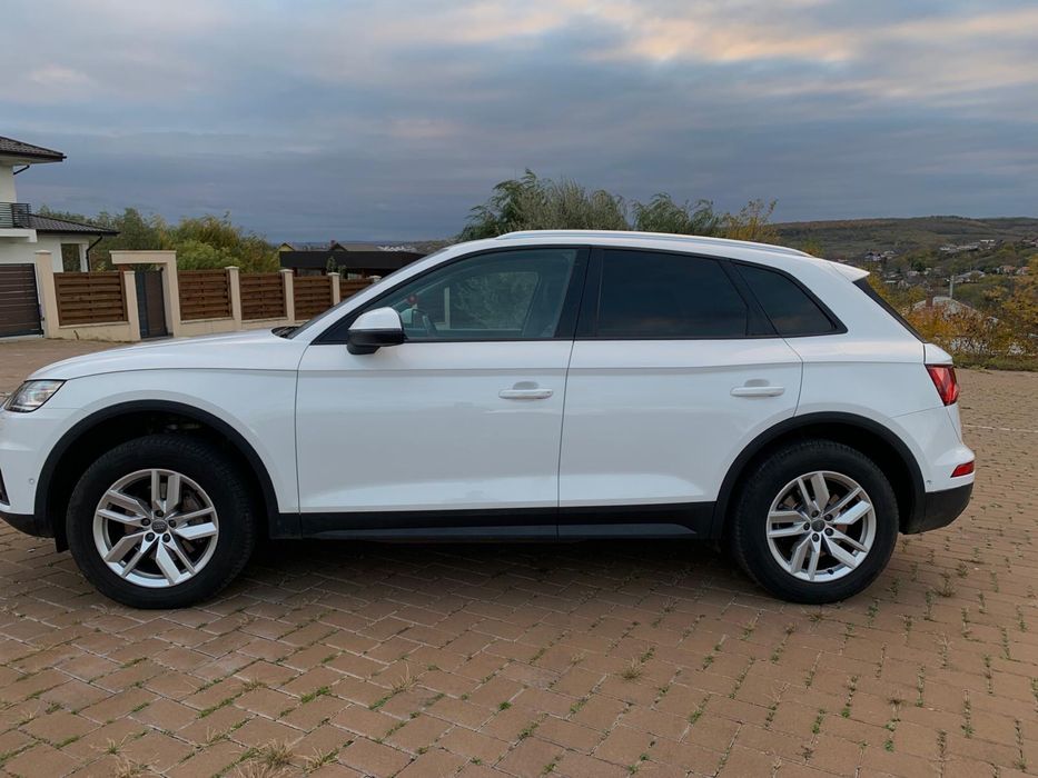 Audi QUATRO Q5 diesel StronicTrapa  VAND SAU SCHIMB cu electrica