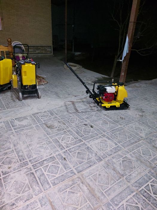 В аренду  Выбро плита