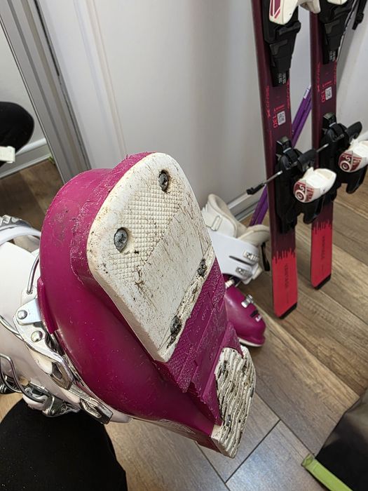 Clapari Lange Starlet marimea 37 / 23.5,   275mm,