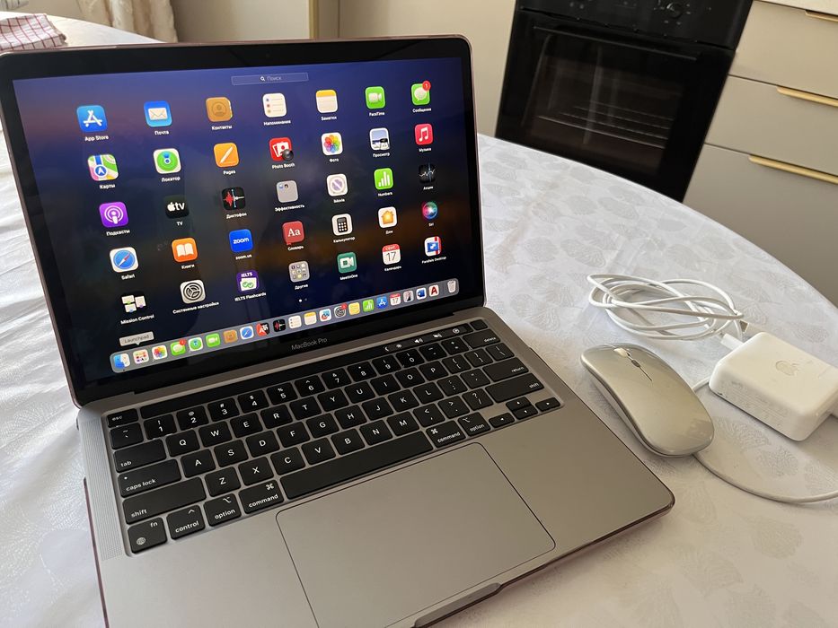MacBook Pro 13” M2, 2022 года