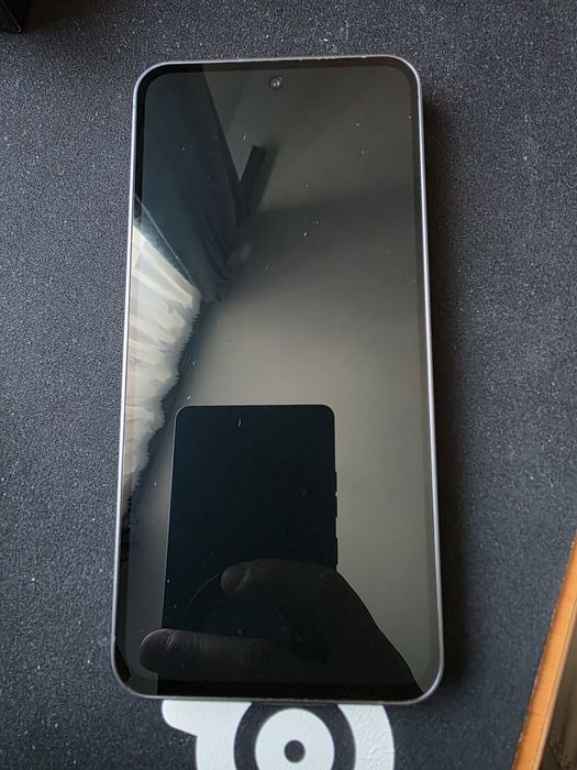 Samsung Galaxy s24 FE