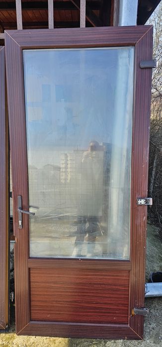 Usa dubla termopan - doua seturi de usi