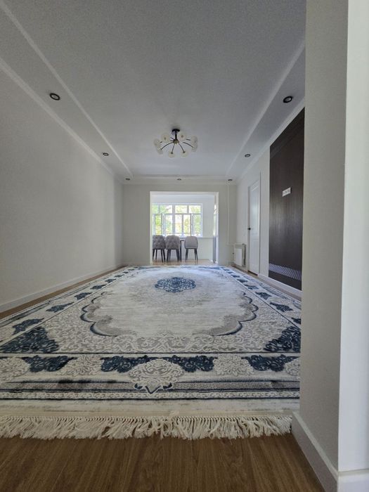 Сдаётся койко-место для девушек.