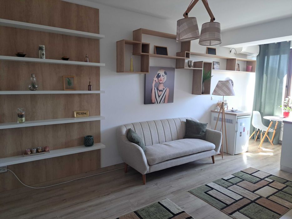 Inchiriere apartament cu o cameră, tip Studio (Cubis 2, Tătărași Sud)