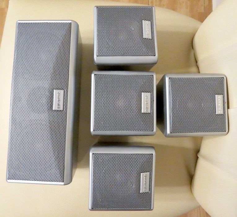 Boxe Quadral TSA 80 + TSA 220 TV , Maximum power (front/rear) : 40/70W , Maximum power (center), W: 60/100W