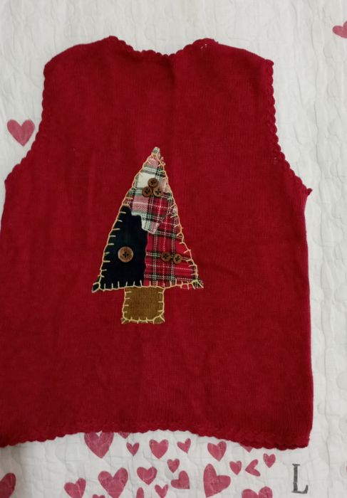 Безрукавка на девочку