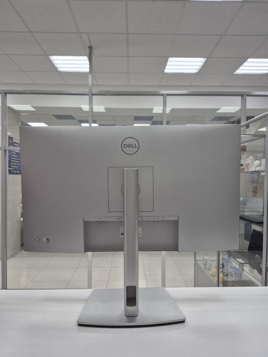 Монитор DELL U2722D