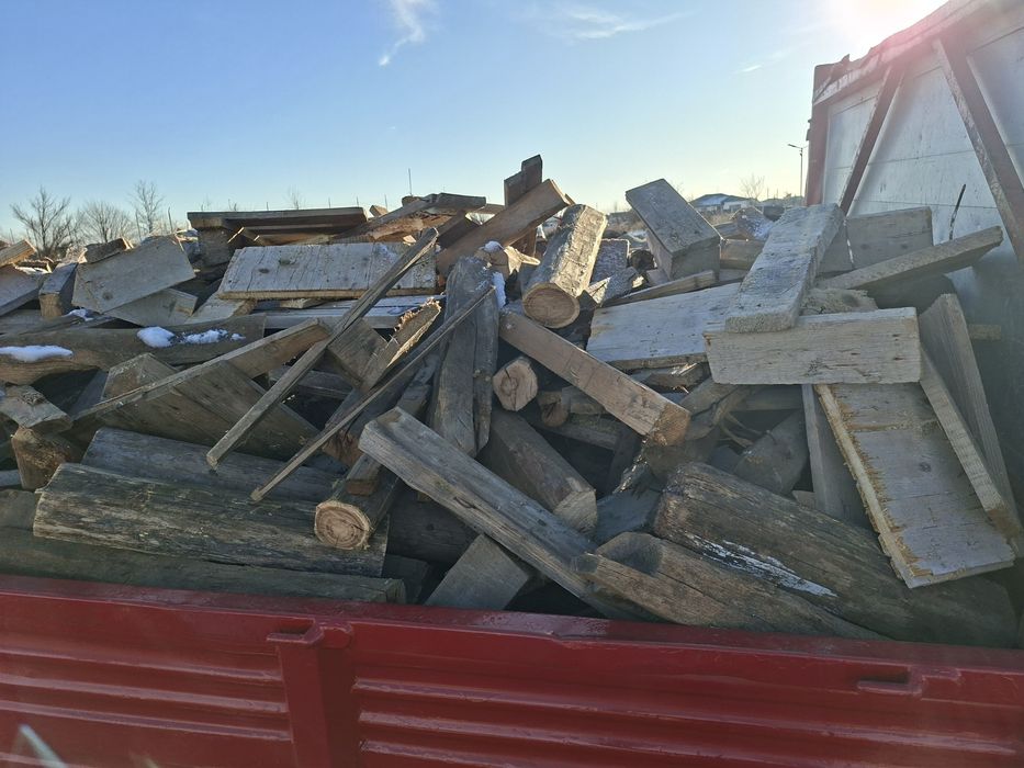 Lemn de foc  din demolarii si santiere