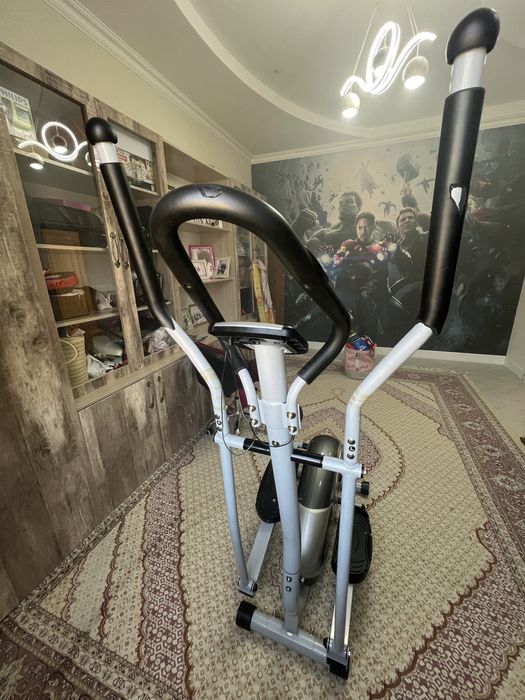 Велотренажор в хорошем состояний