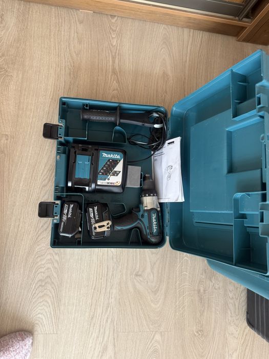 Дрель-шуруповерт Makita DDF451RFE бу