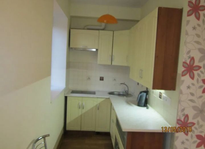 Абая-Сарыарка, центр города, 2ч 2000