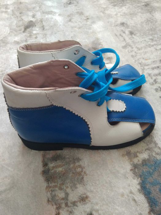 Продам ортопед. обувь детский