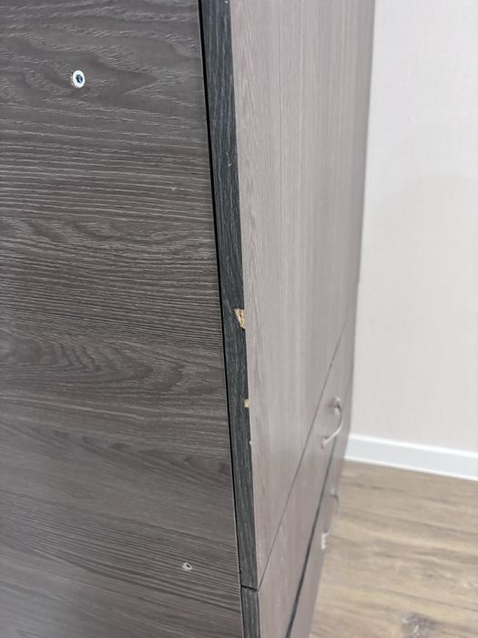 Шкаф в хорошем состоянии 180