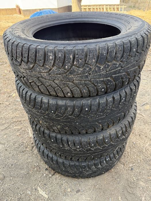 Зимний шины сатылады.