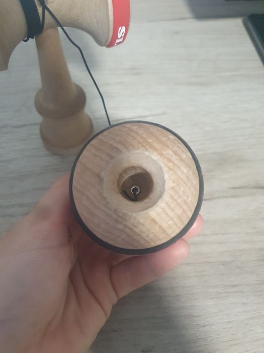 Vând kendama setup