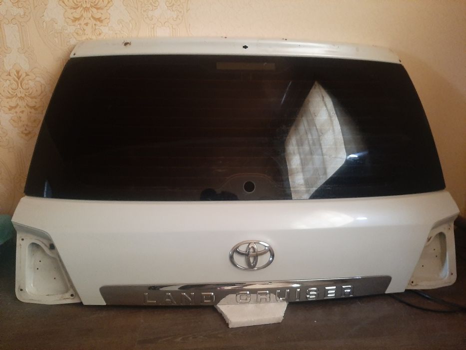 Запчасти на ланд крузер 200 араб