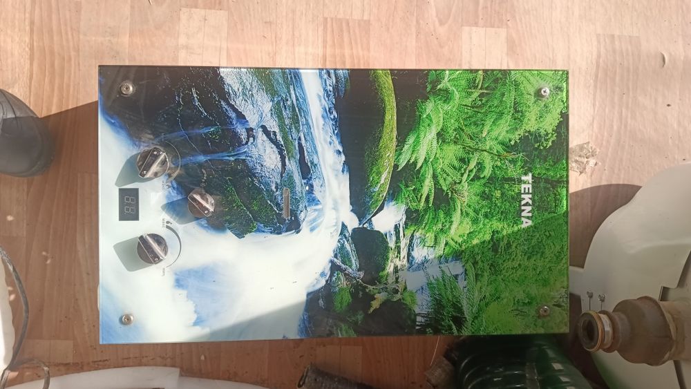 Продам газовый котел с нагревателем