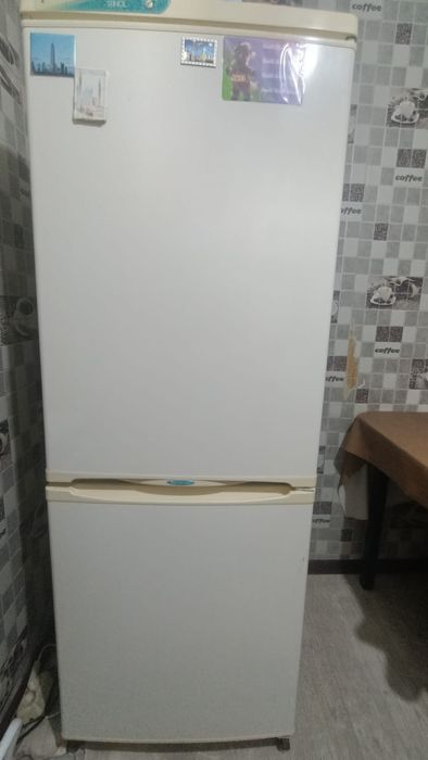 Продам холодильник
