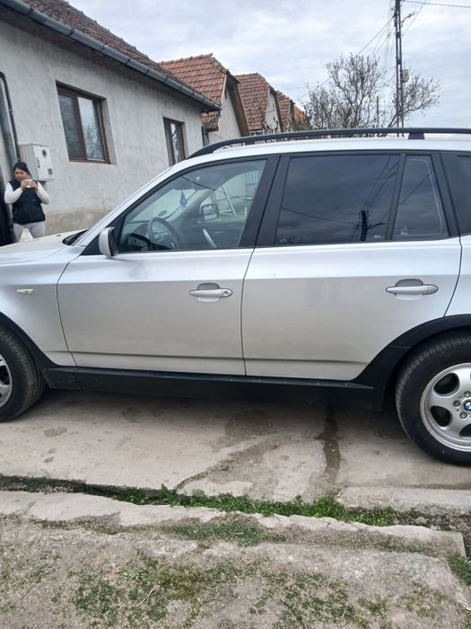 BMW X3 adus din Germania, numere rosii