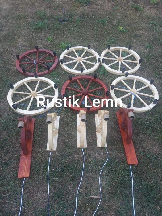 Lustre rustice din lemn