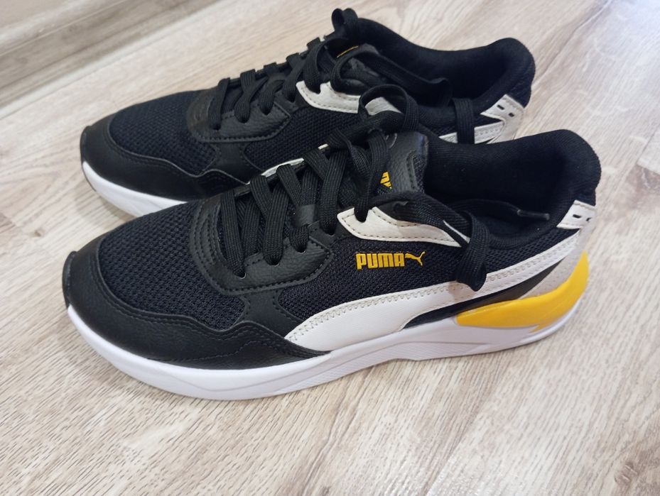 Маратонки дамски Пума X ray