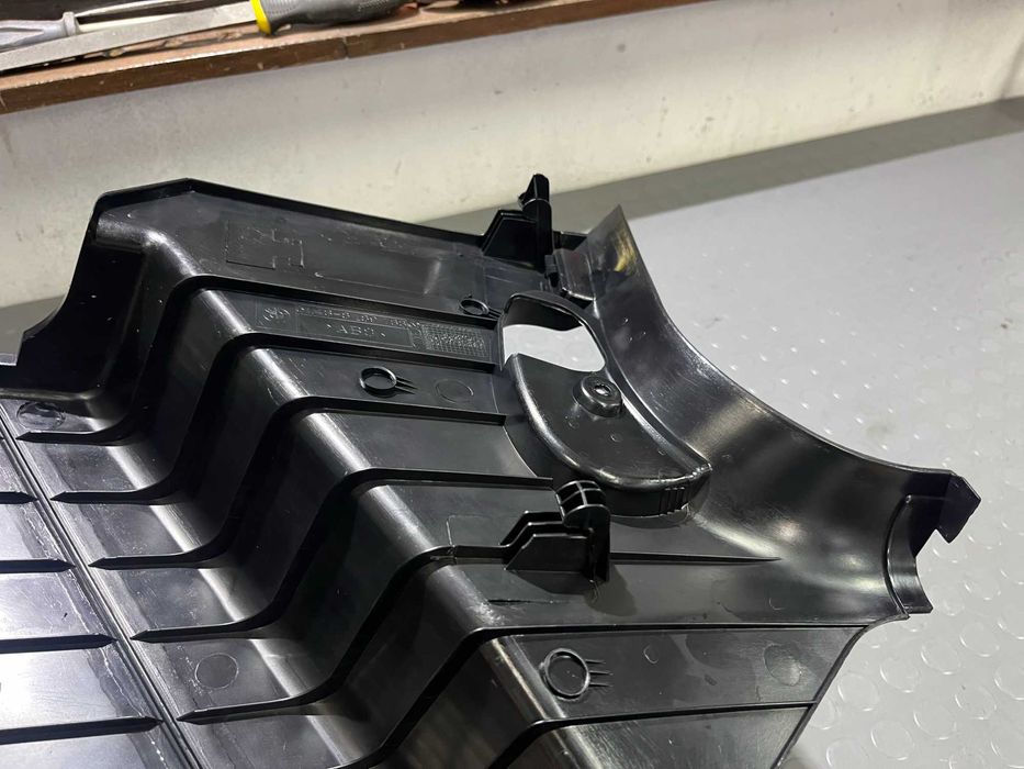 Черен почиващ педал за BMW E46 (седан и комби)