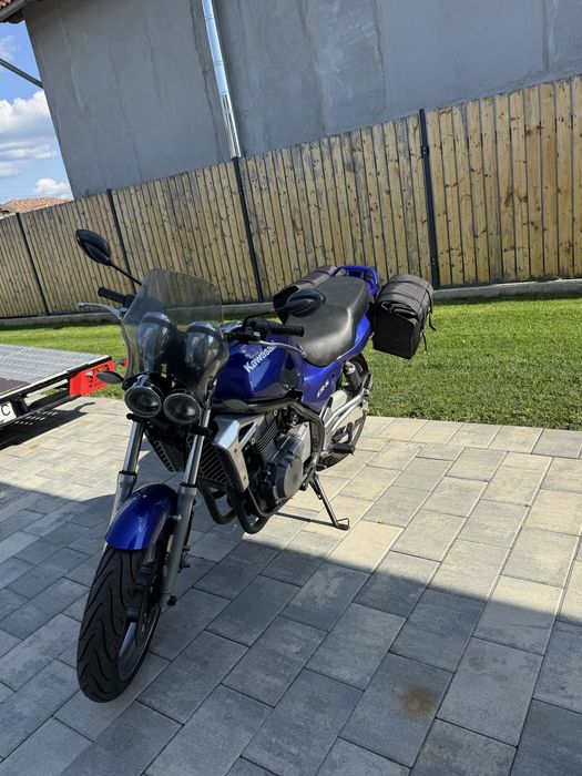 Motocicleta Kawasaki Er5 500 cm3