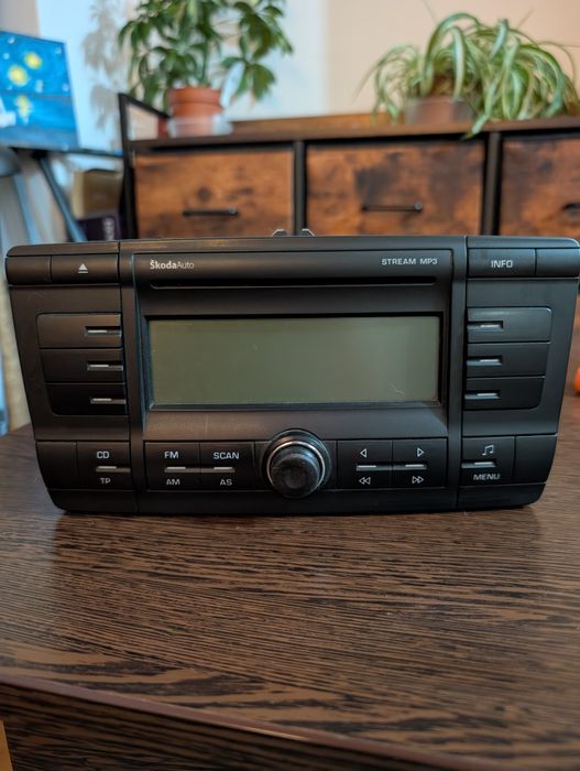 Casetofon Radio CD original  Skoda Octavia 2