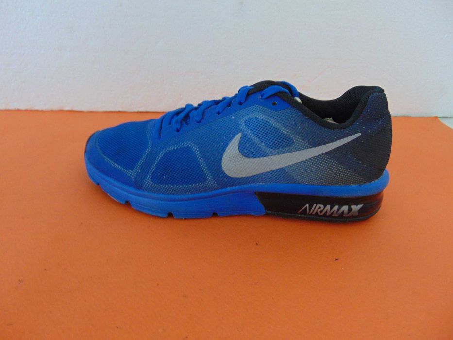 Nike Air-Max Sequent номер 36.5 Оригинални маратонки