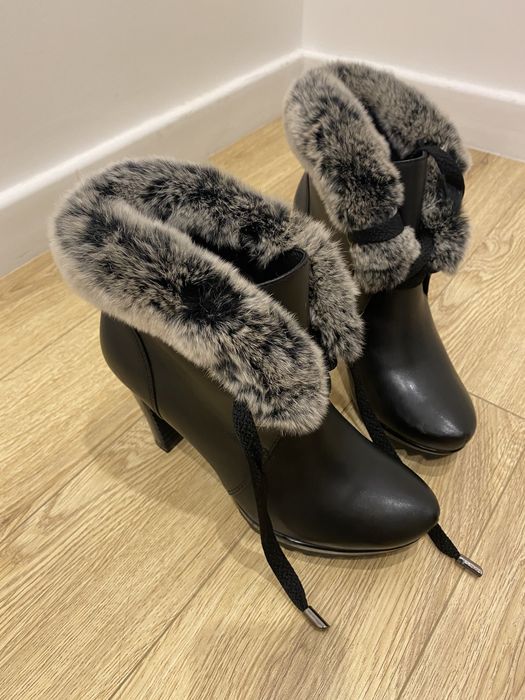 Продам ботинки Новые!!!