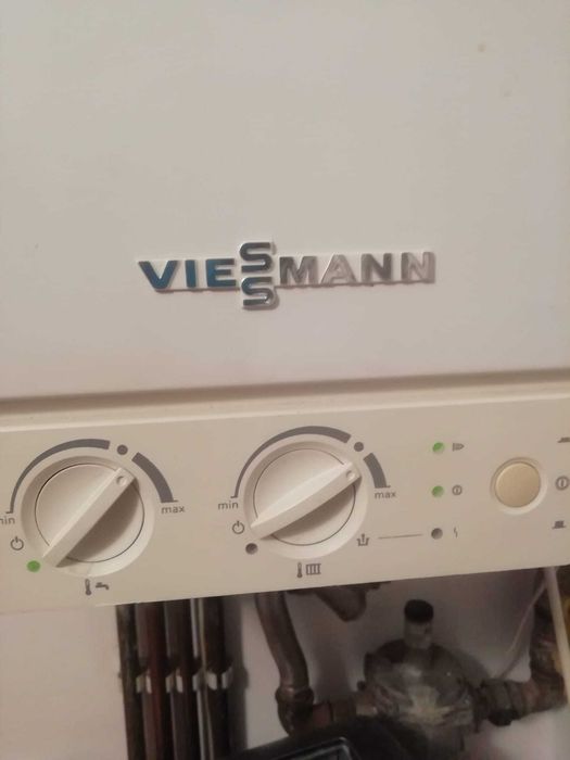 Vand centrala termica VIESSMAN Vitopend 100 VHOA in stare de functionare