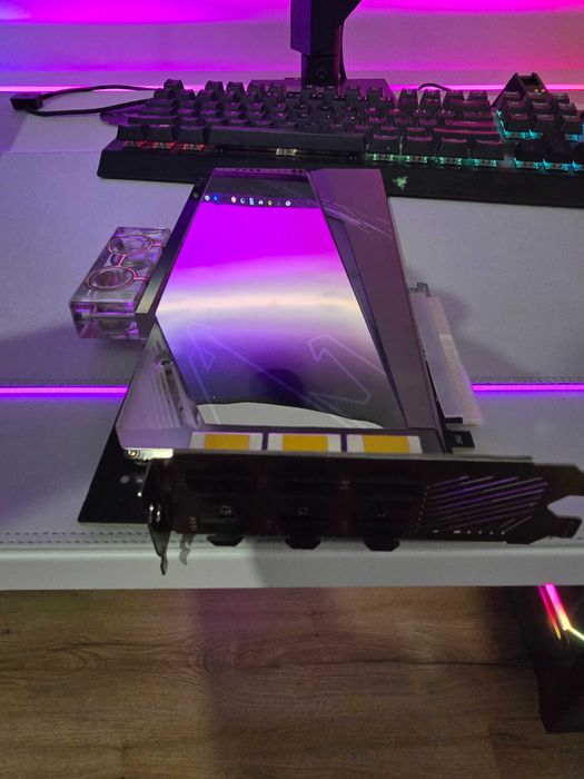 Placă video Gigabyte RTX 3080 Ti AORUS XTREME WATERFORCE WB 12GB