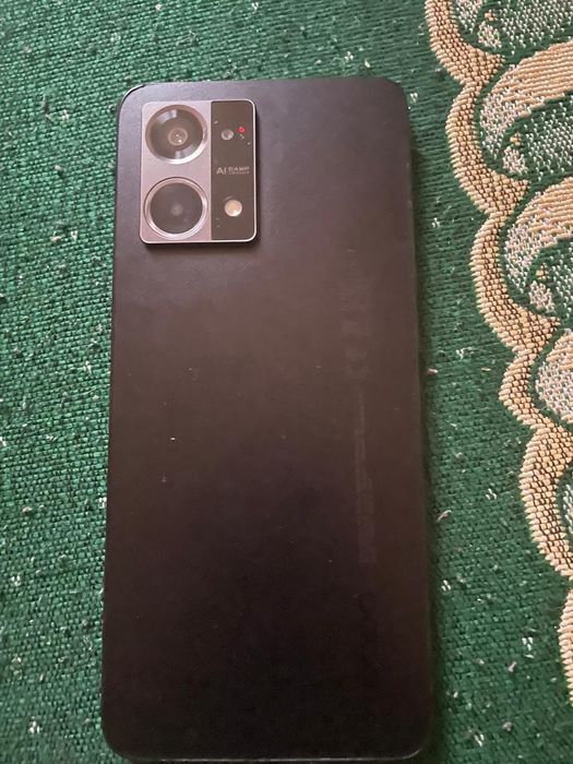 Срочно продам оппо Рено 7