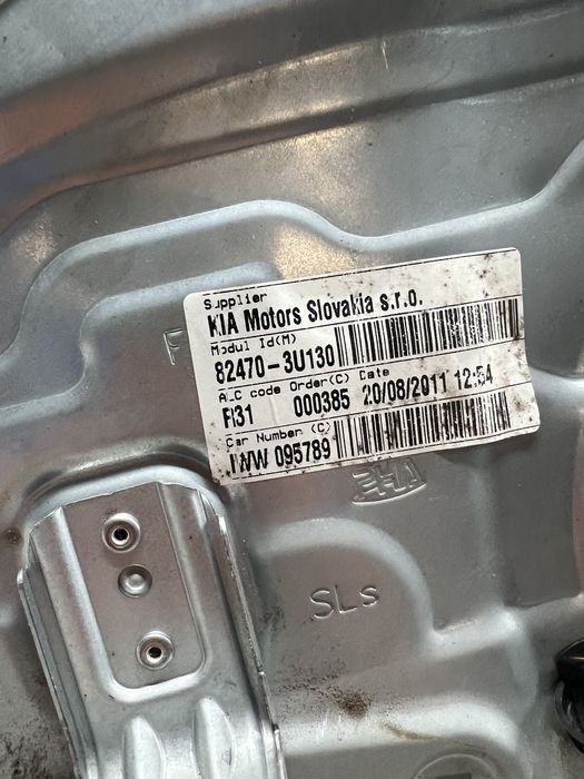macara geam stanga fata  kia sportage 2011