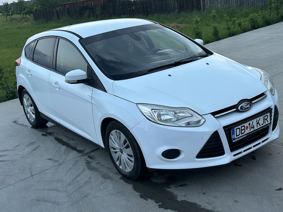 FORD Focus 2014 — imagine 3