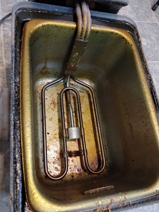 Фритюрница Philips (3.5L).