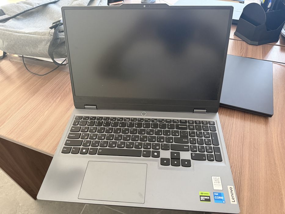 Lenovo LOG 15 IA X9
