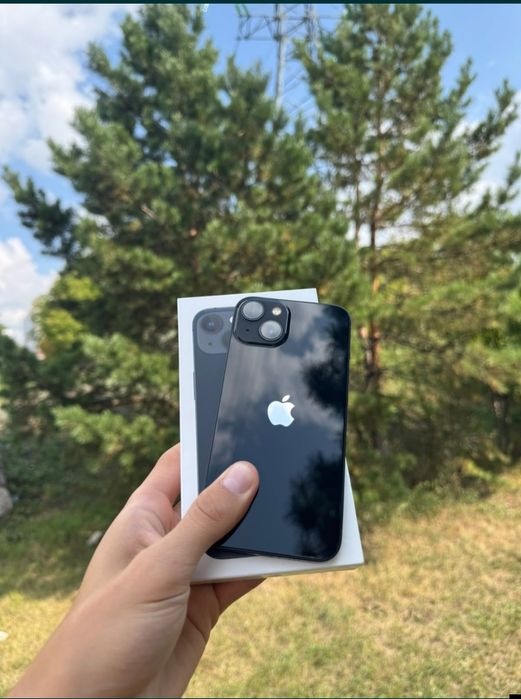 Продам Iphone 13 в идеальном состояние