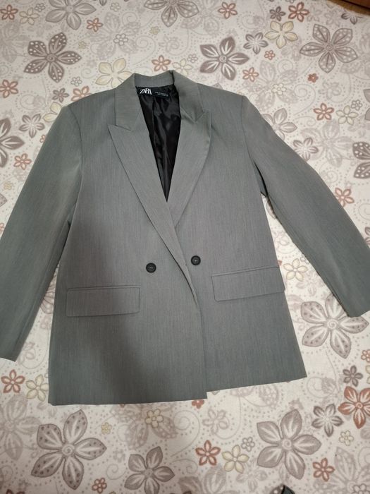 Zara сако и други
