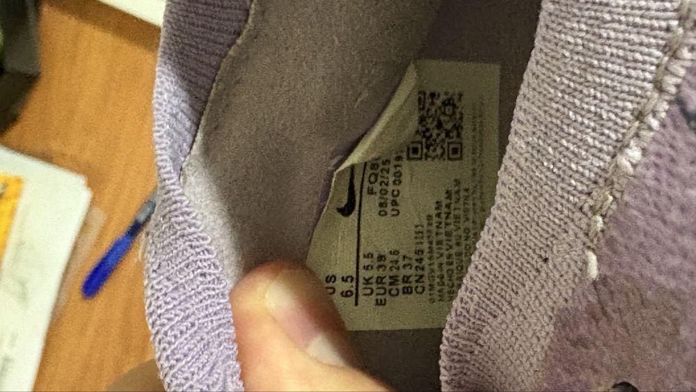 Бутсы Nike сороконожки 39 размер