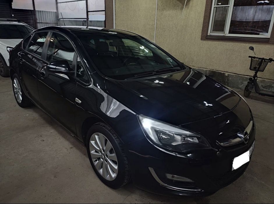 Опель Астра 1,6 МКПП